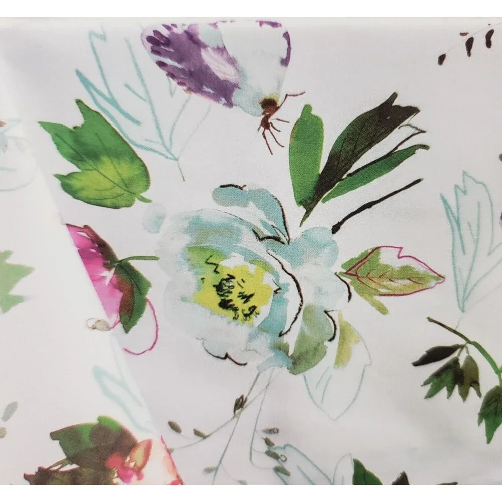 1 Printed Fabric Tablecloth, 60